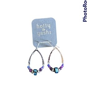 NWT Holly Yashi Ayla earrings